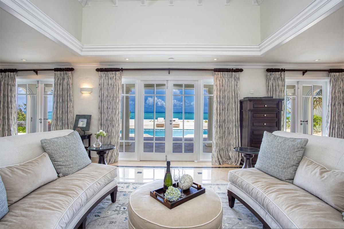 A louer studio 1 chambre Terres Basses Saint Martin_ Salon - 9